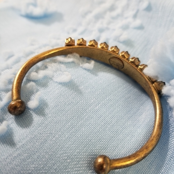 Elizabeth Cole Adelia Grey Swarovski and Gold Plated Brass Cuff GUC Adjustable - Picture 7 of 9